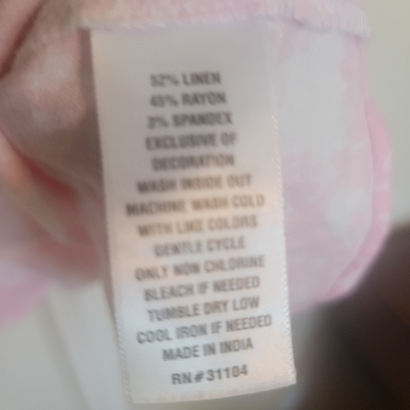 Crown & Ivy Pink Floral Dress - Picture 4 of 4